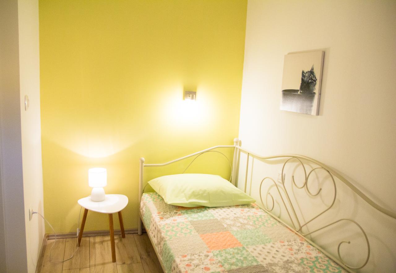 Holiday House Anabella Krk Town Buitenkant foto